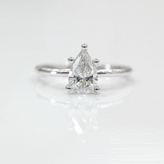 1.03 Carat Pear Lab Grown Diamond Engagement Ring - Happy Jewelers Fine Jewelry Lifetime Warranty