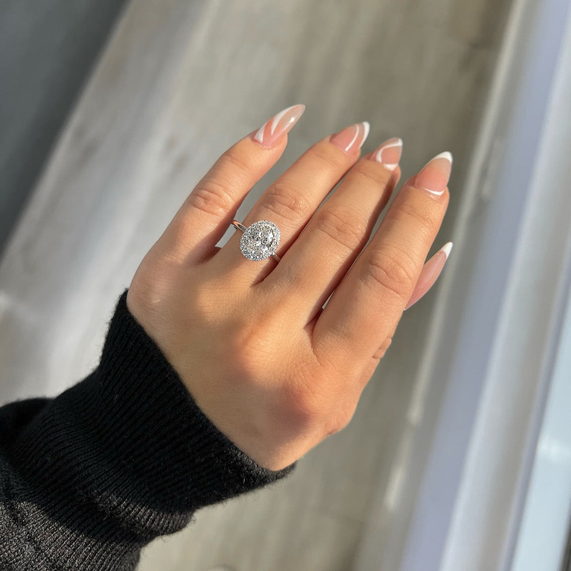 Exploring the Beauty of White Diamond Wedding Rings
