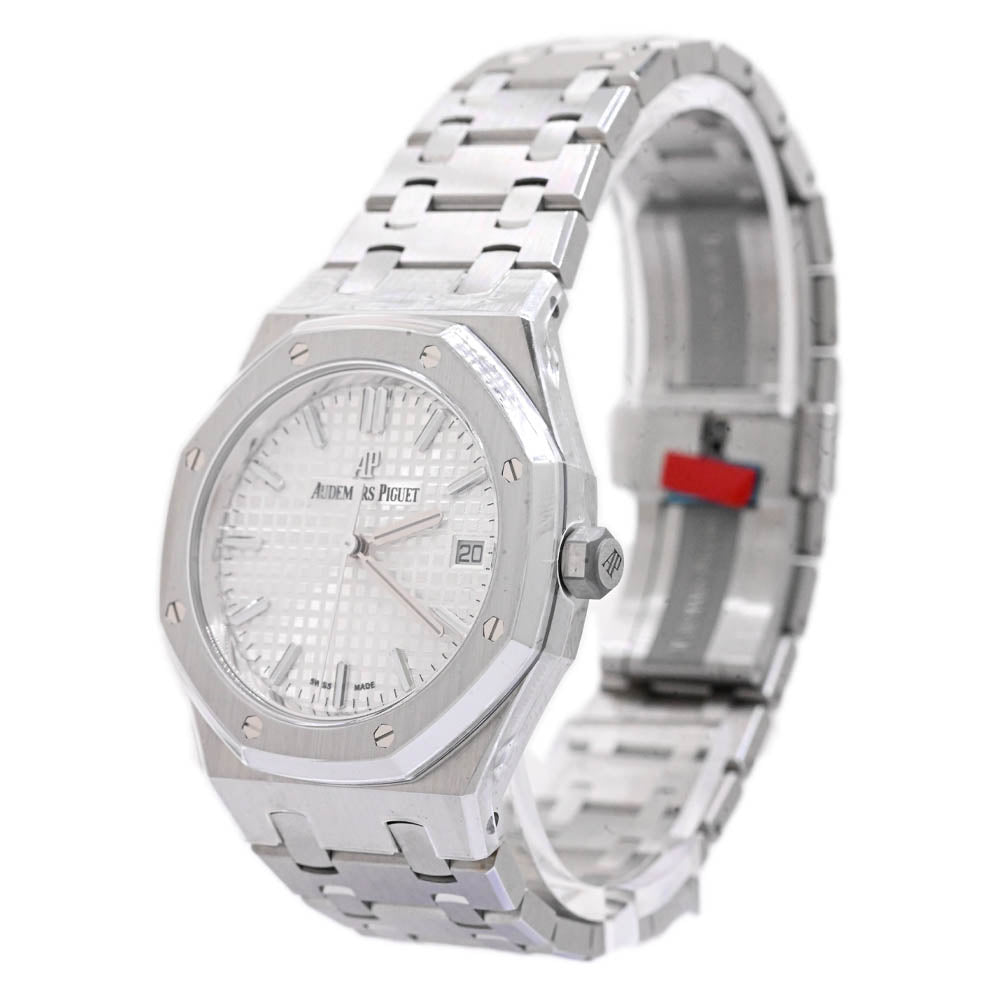 Audemars Piguet Ladies Royal Oak Stainless Steel 34mm White Tappiserie Dial Watch Reference #: 77350ST.OO.1261ST.01 - Happy Jewelers Fine Jewelry Lifetime Warranty