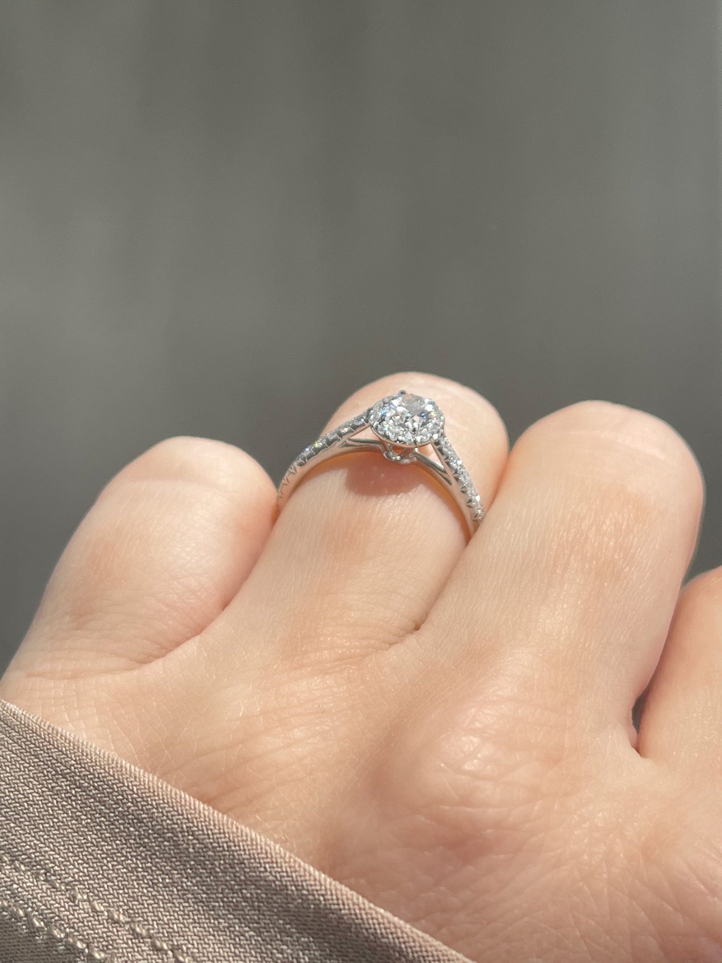 Engagement Ring 0.43 Oval Cut Tiffany Diamond - Happy Jewelers Fine Jewelry Lifetime Warranty