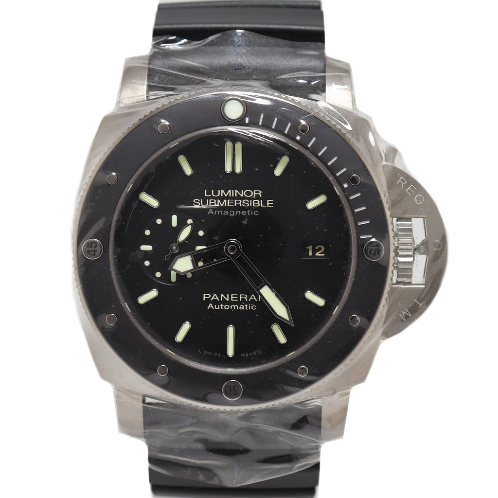 Panerai Mens Panerai Submersible 1950 Brushed Titanium 47mm Black