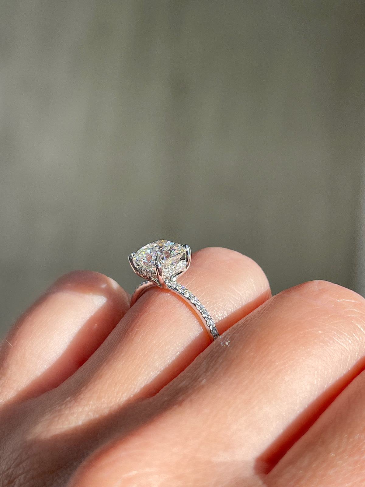 HERRA 1CT MOISSANITE SQUARE CUSHION DIAMOND RING – TAERA Jewelry