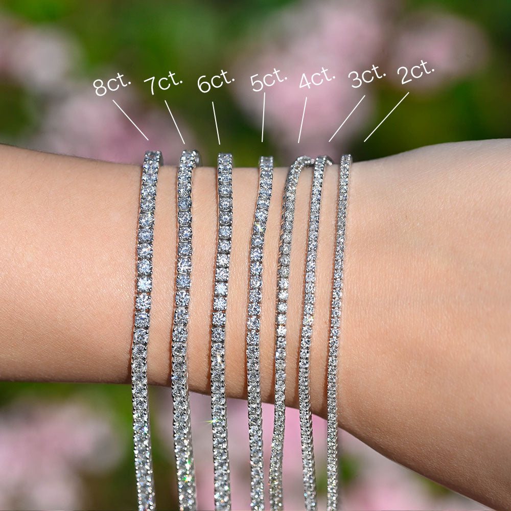 Diamond Bracelet Wedding Gift Product Photography For Women Stock Photo -  Download Image Now - iStock