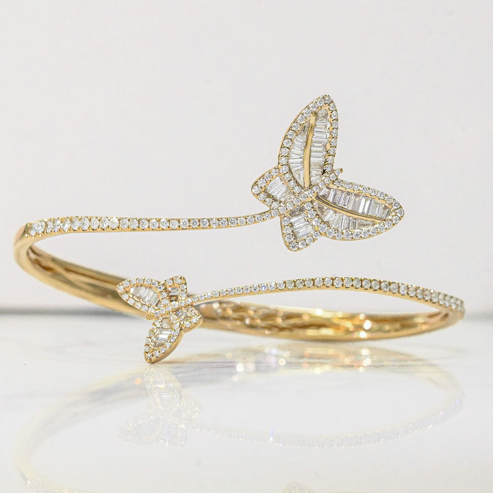 18K Yellow Gold in Line Flat Design Butterfly Bracelet 6 Inches with Extra Rings - Amalia Jewelry & Boutique