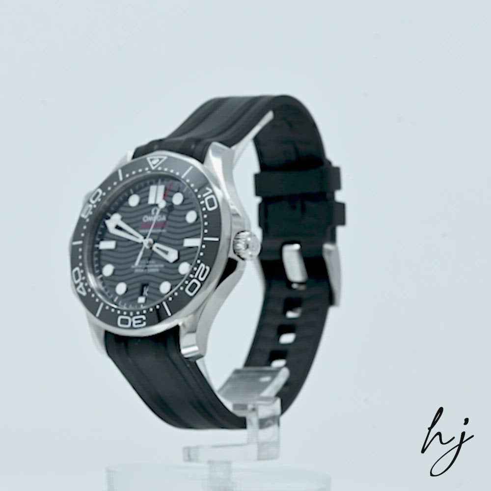 Load and play video in Gallery viewer, Omega Men&amp;#39;s Seamaster Stainless Steel 42mm Black Wave Dial Watch Reference #: 210.32.42.20.01.001
