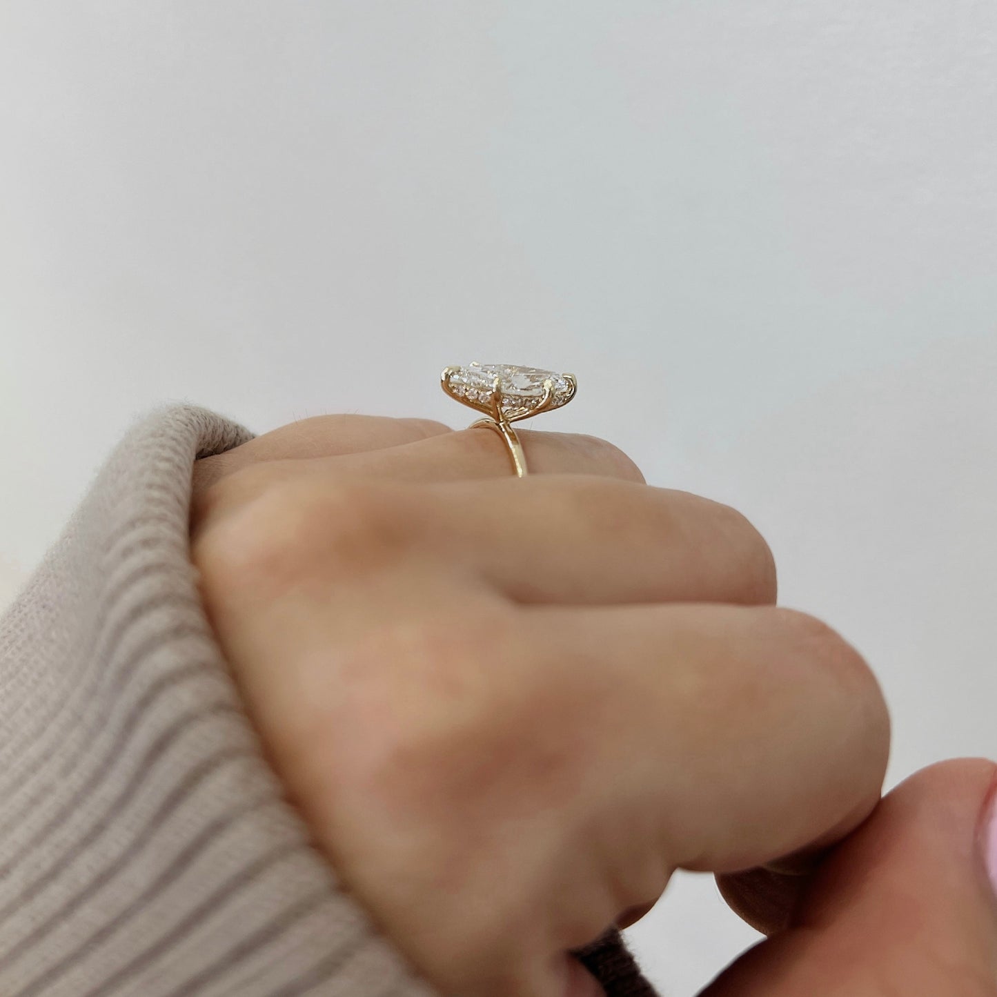 2.5 carat marquise diamond engagement ring Clearance