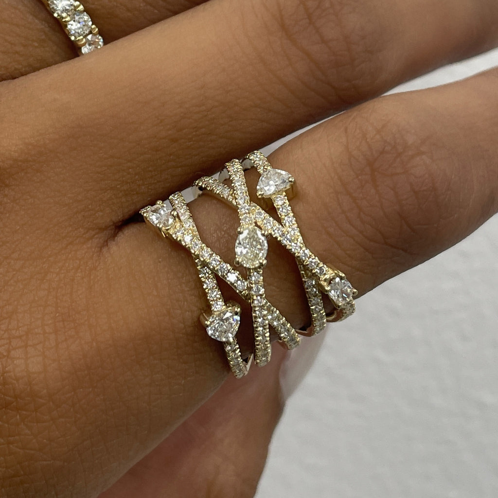 Oval and Heart Cluster Diamond Ring - Happy Jewelers Fine Jewelry Lifetime Warranty